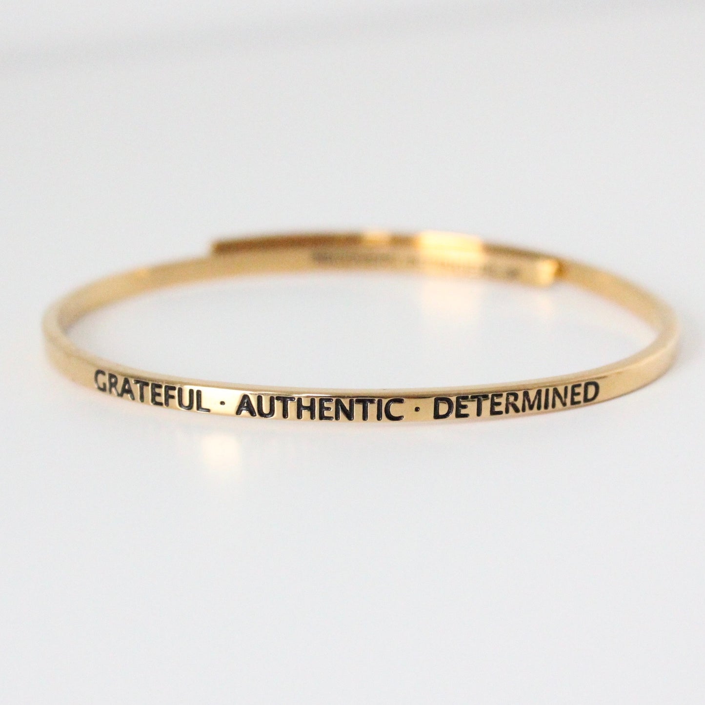 GRATEFUL・AUTHENTIC・DETERMINED